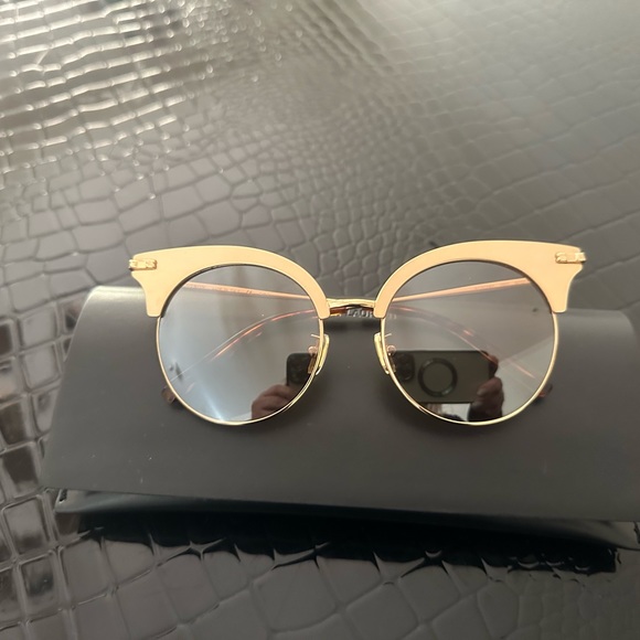 Boucheron BC0039S 002 Gold/Brown Lens 52mm Sunglasses beautiful sunglasses new